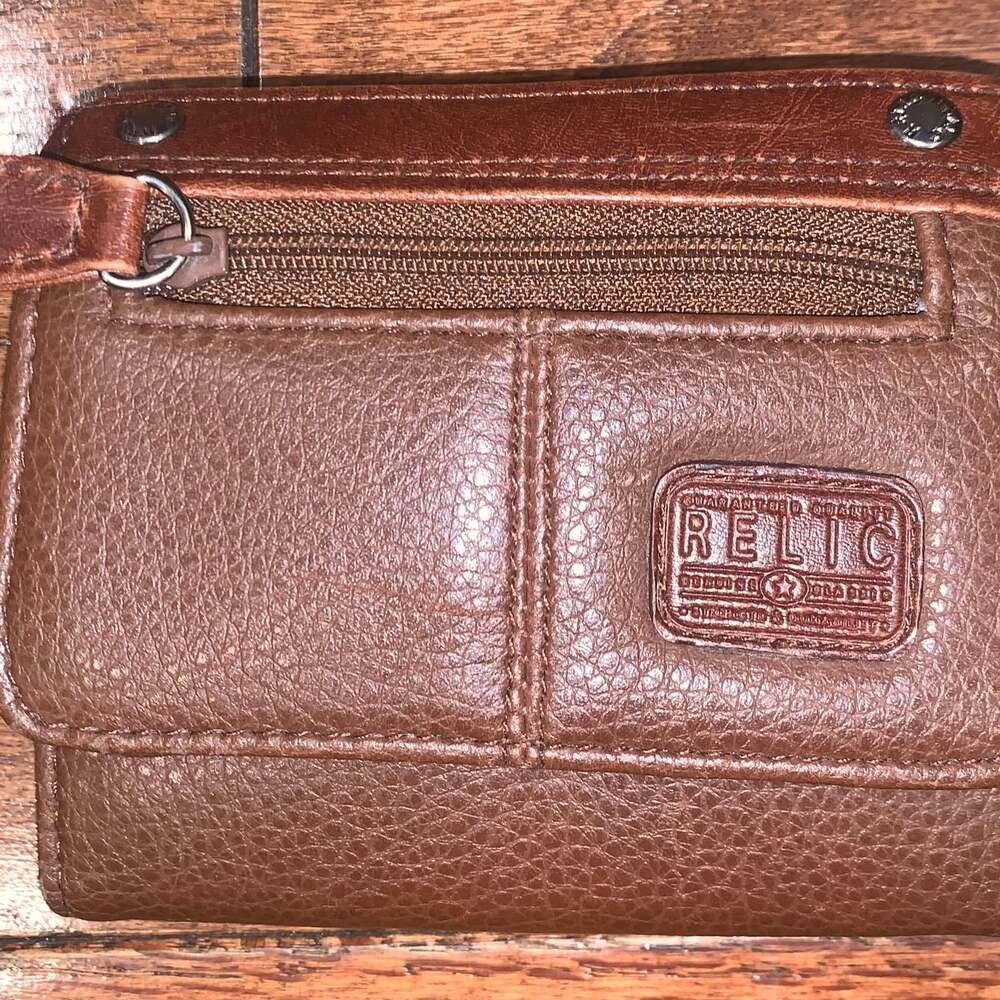 Relic Vintage Brown Leather Wallet‎ – Men’s Classic Bifold